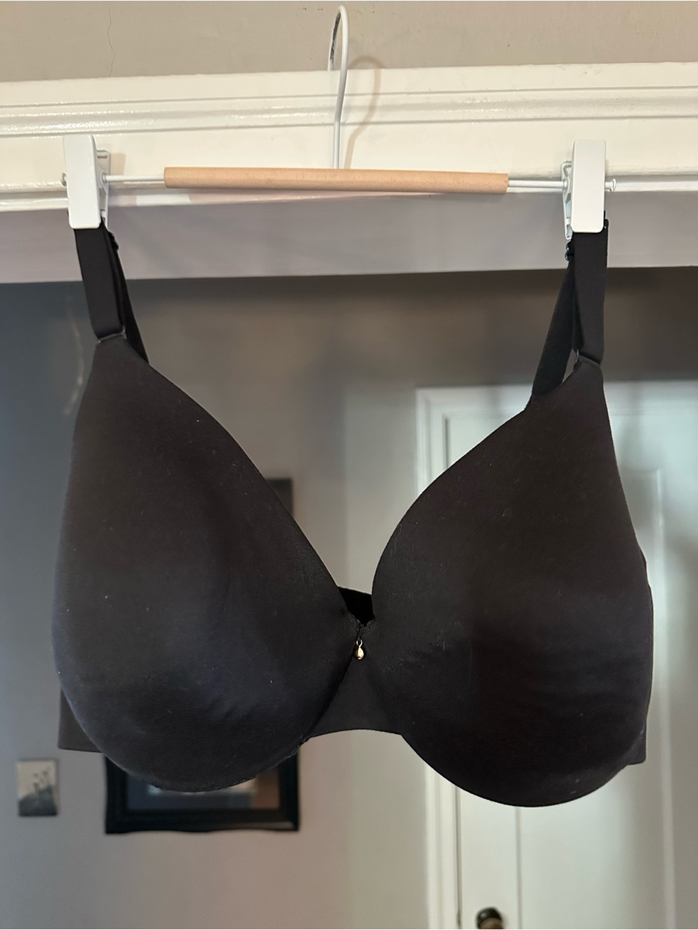 Cacique Black Full Coverage Back Smoother Bra with Smooth Cups 38DD